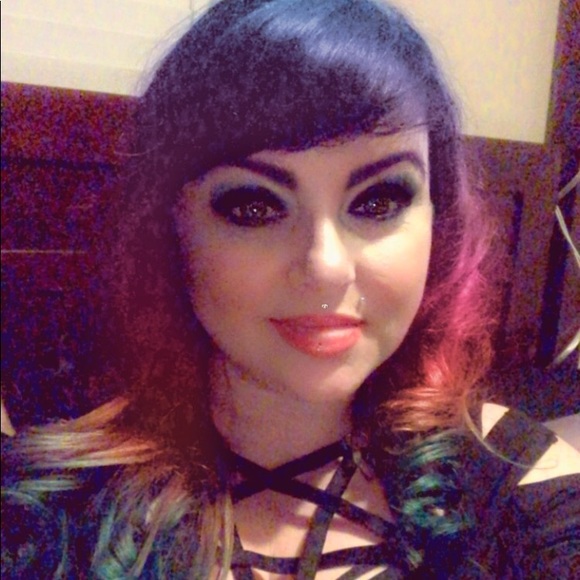 Meet The Posher - Picture 1 of 2